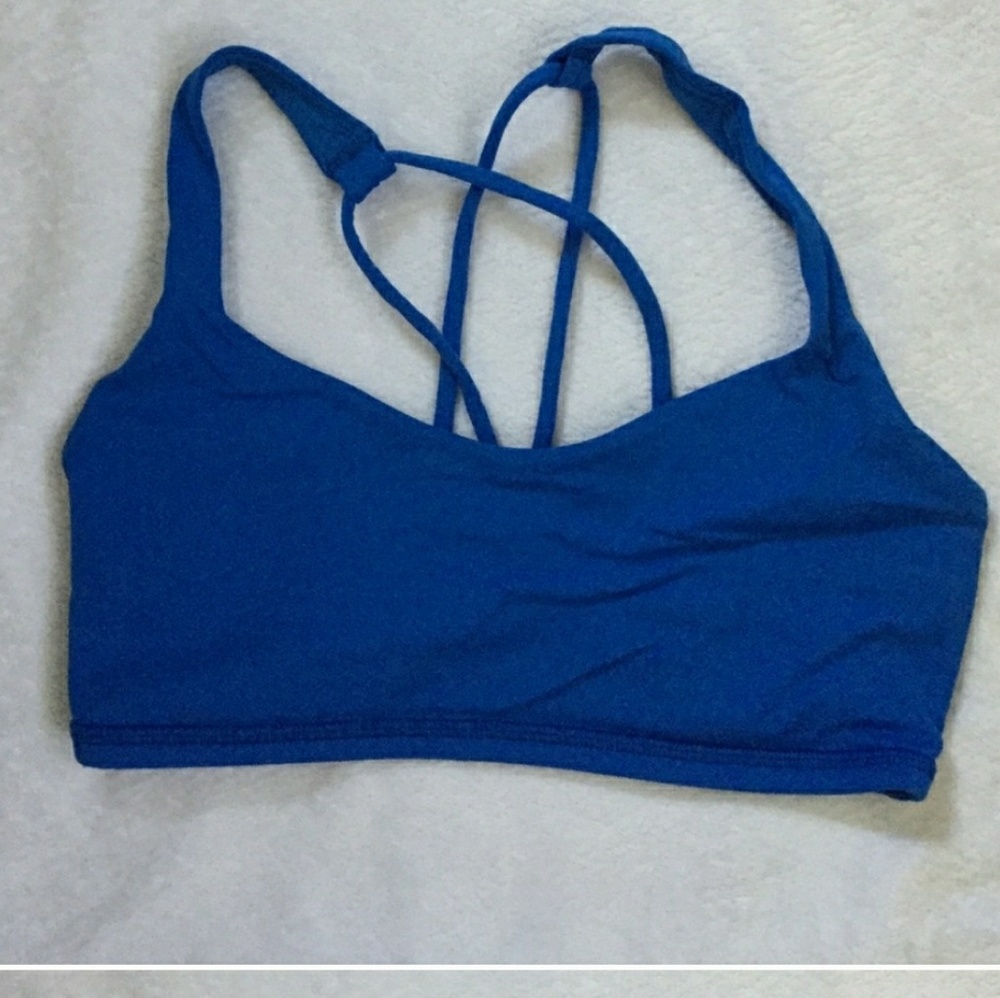 Lululemon bra size 4